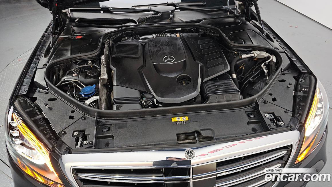 Mercedes-Benz S-Class 2019