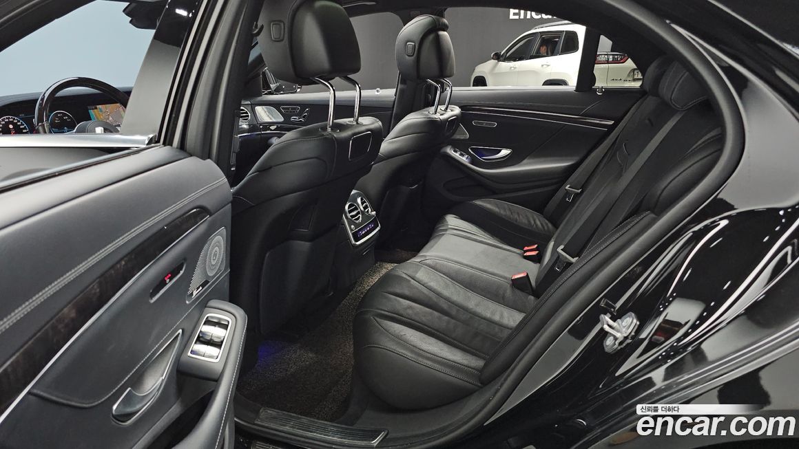 Mercedes-Benz S-Class 2019