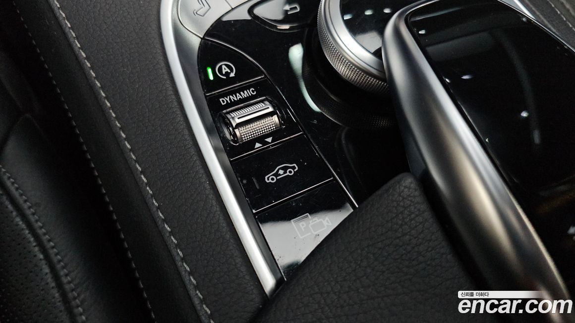 Mercedes-Benz S-Class 2019