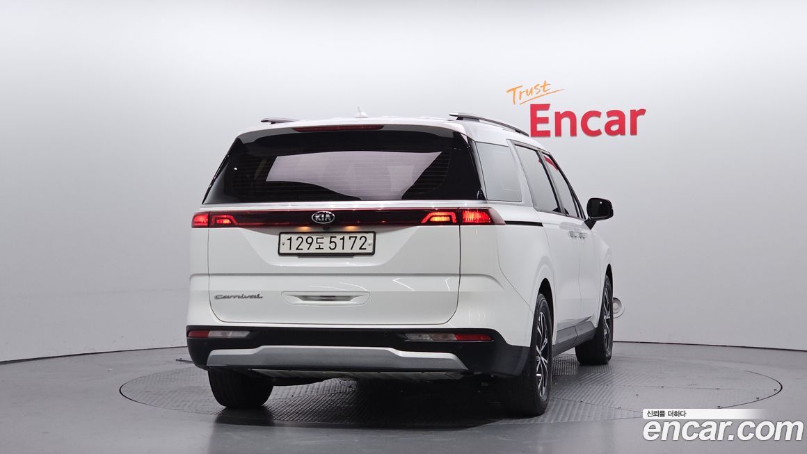 Kia Canival 2021