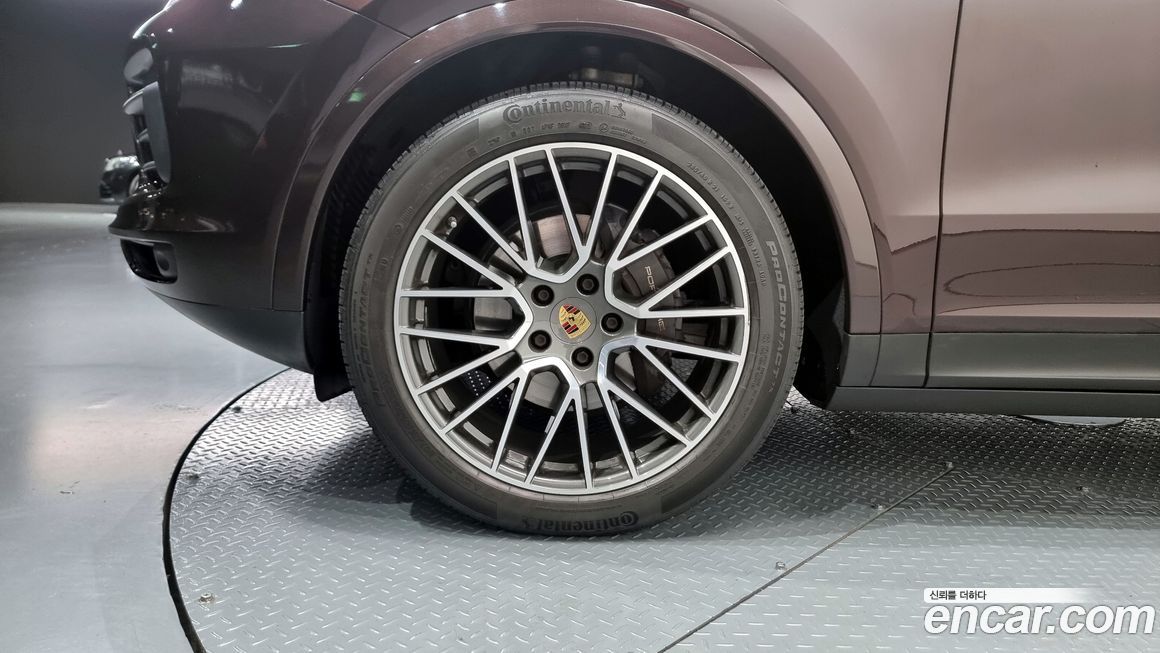 Porsche Cayenne 2020