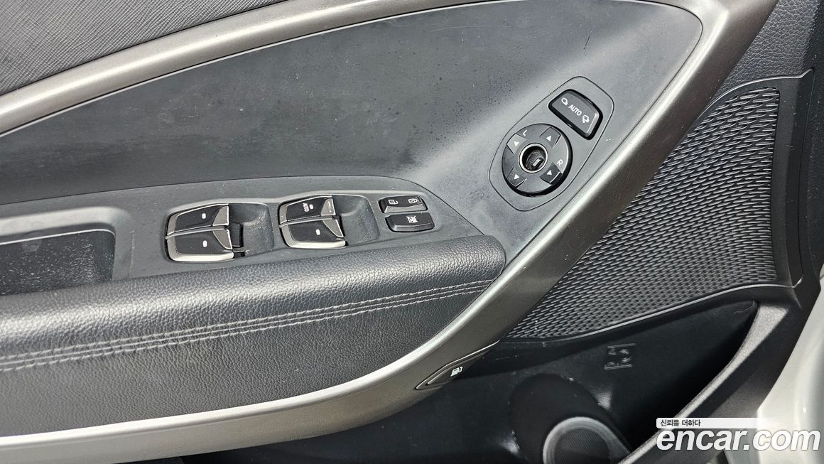 Hyundai Santafe 2016