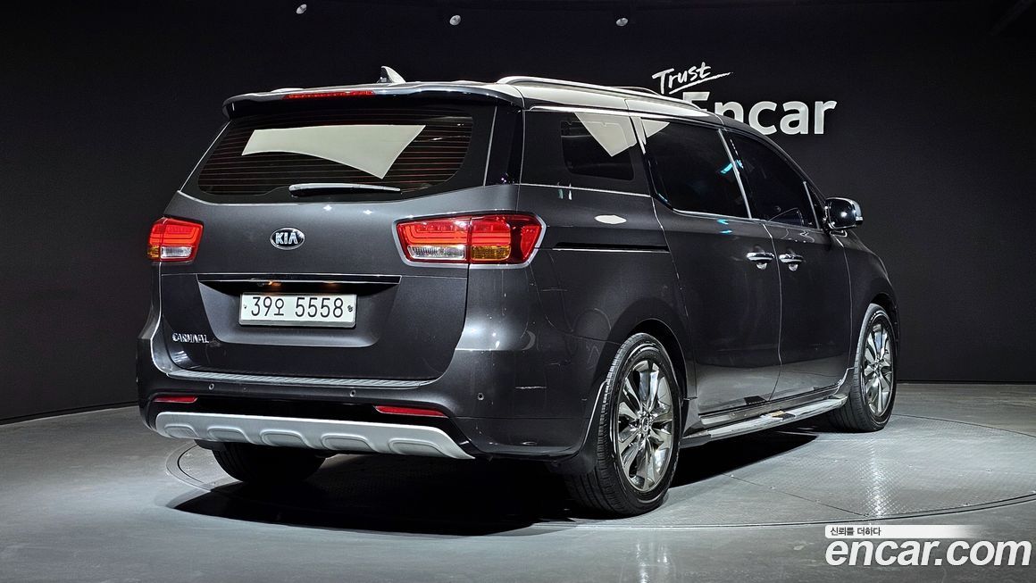 Kia Canival 2018