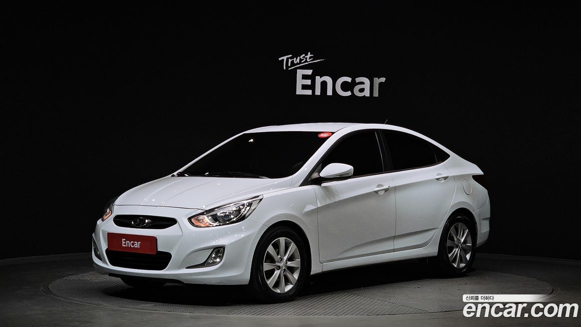 Hyundai Accent 2012