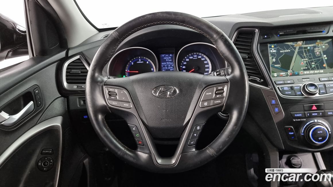 Hyundai Santafe 2015