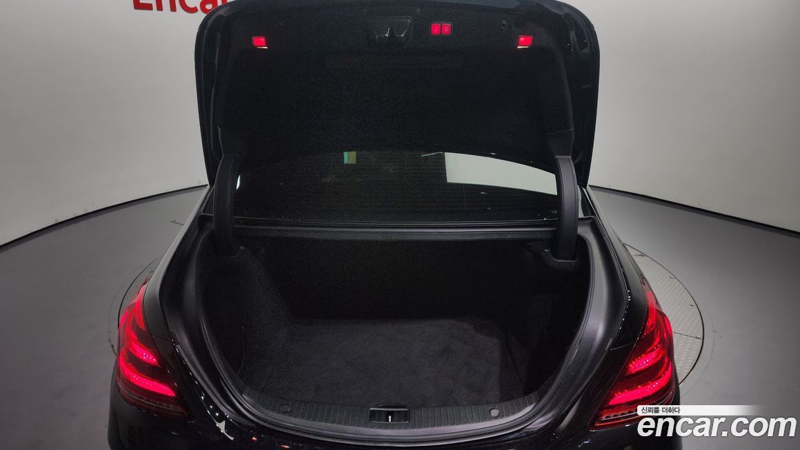 Mercedes-Benz S-Class 2018