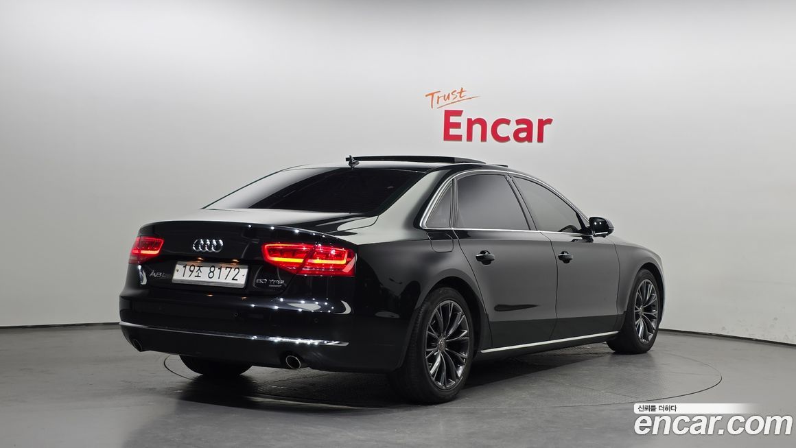 Audi A8 2011