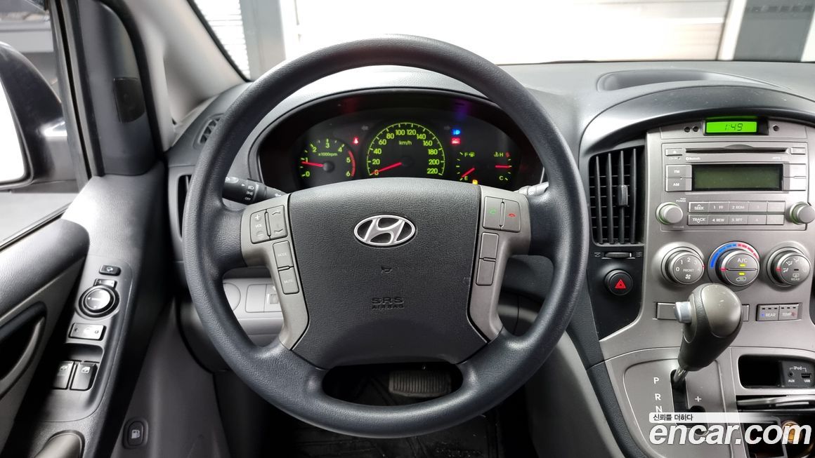 Hyundai Starex 2012