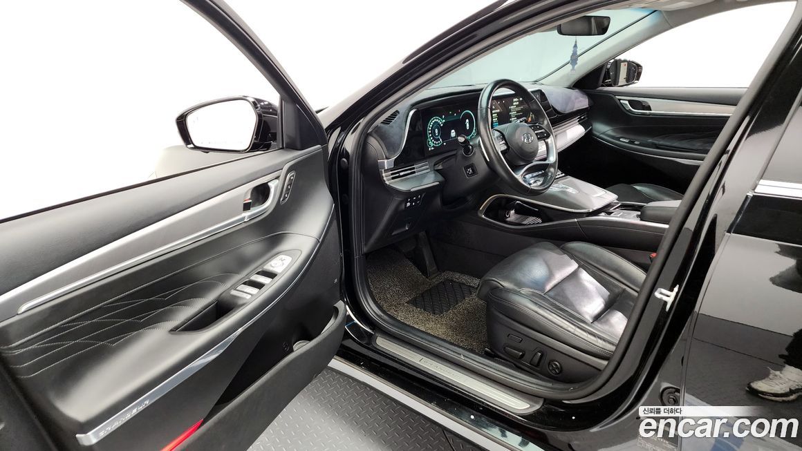 Hyundai Grandeur 2020