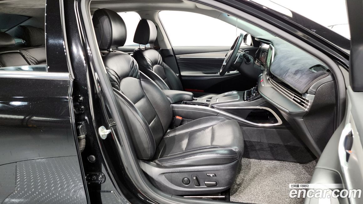 Hyundai Grandeur 2020