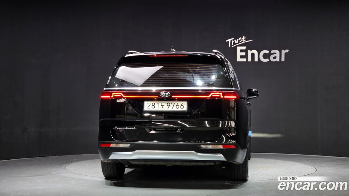 Kia Canival 2021