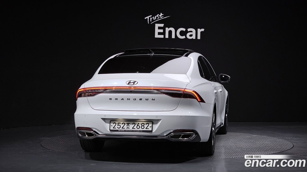 Hyundai Grandeur 2020