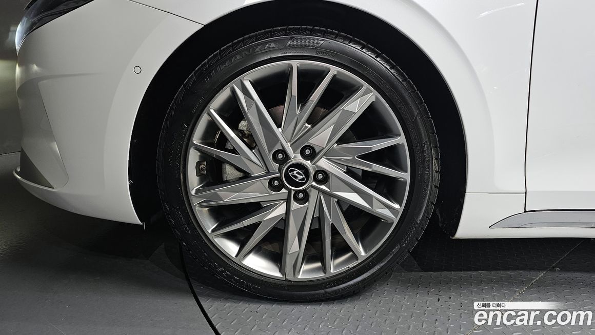 Hyundai Grandeur 2020