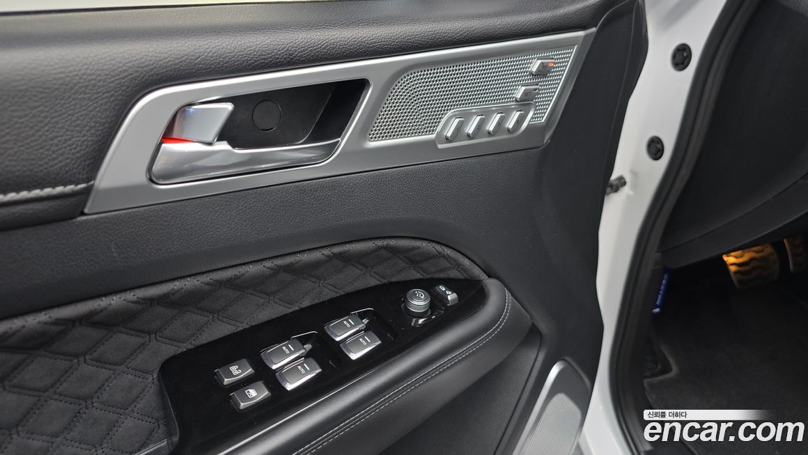 KG_Mobility_Ssangyong Rexton 2021