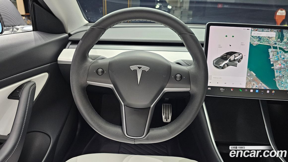 Tesla Model 3 2020