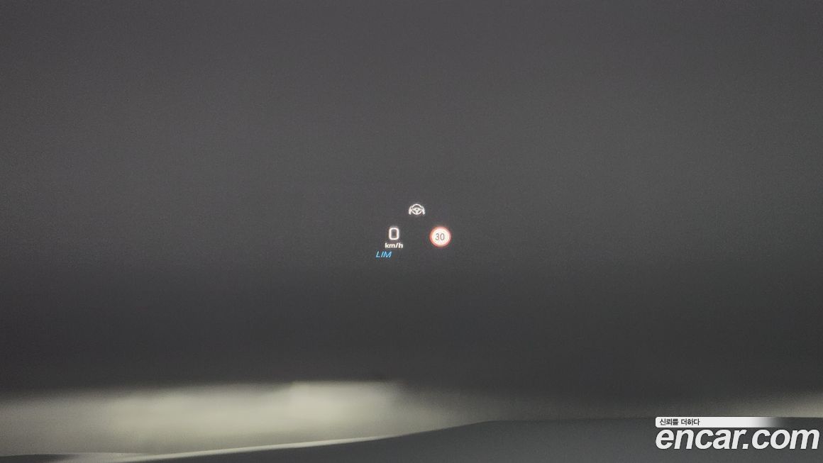 Mercedes-Benz GLC-Class 2021