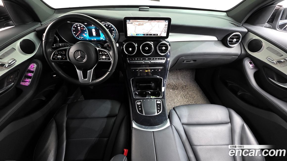 Mercedes-Benz GLC-Class 2022