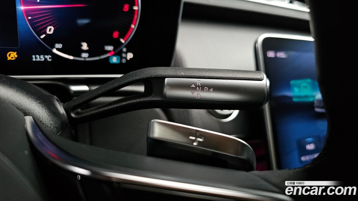 Mercedes-Benz S-Class 2022