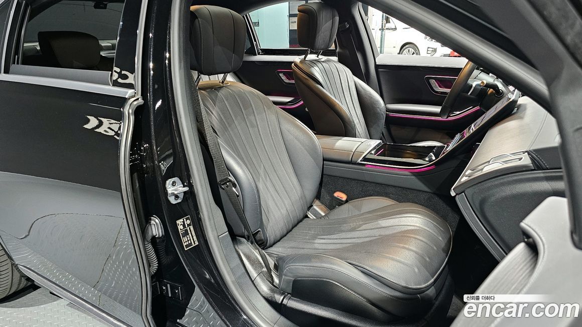 Mercedes-Benz S-Class 2022