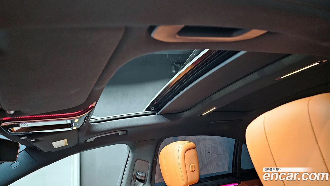 Mercedes-Benz S-Class 2023