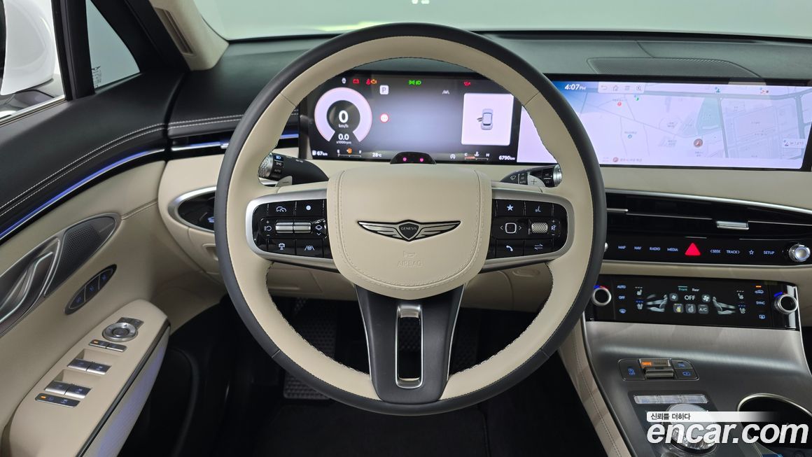 Genesis GV70 2025