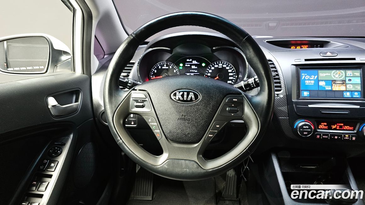 Kia K3 2015