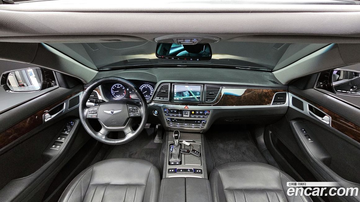 Hyundai Genesis 2016