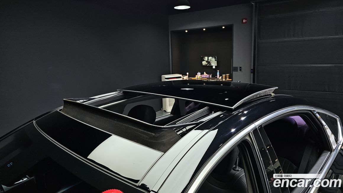 Hyundai Genesis 2016