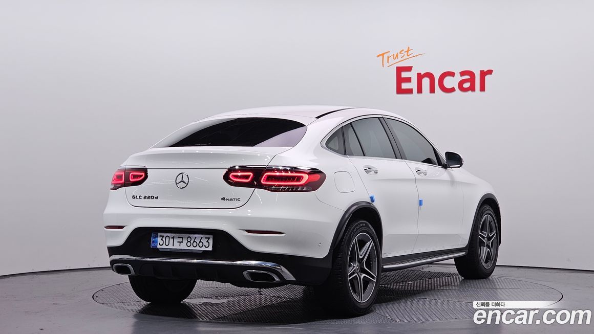 Mercedes-Benz GLC-Class 2021