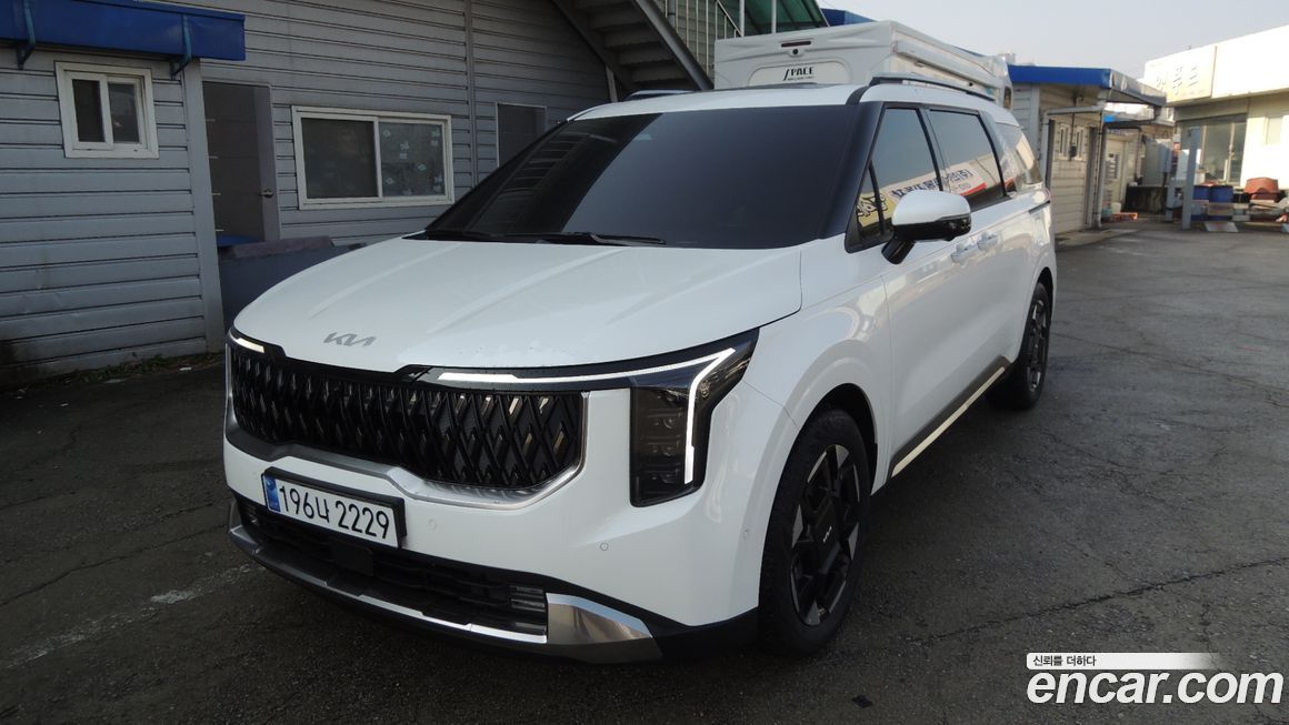 Kia Canival 2025