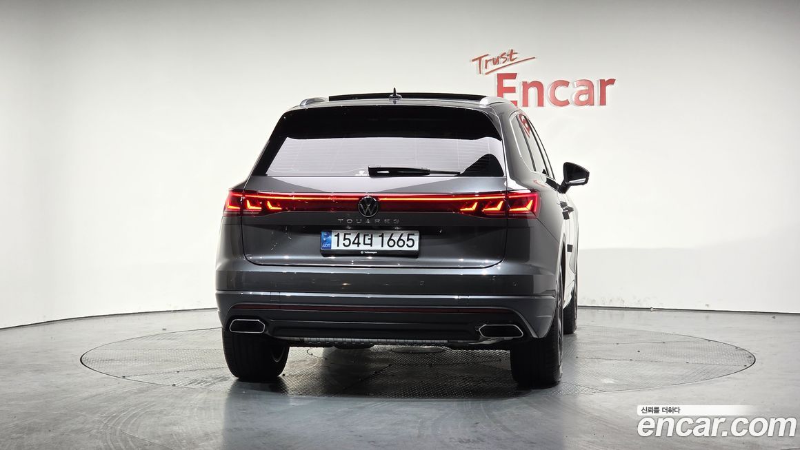 Volkswagen Touareg 2024