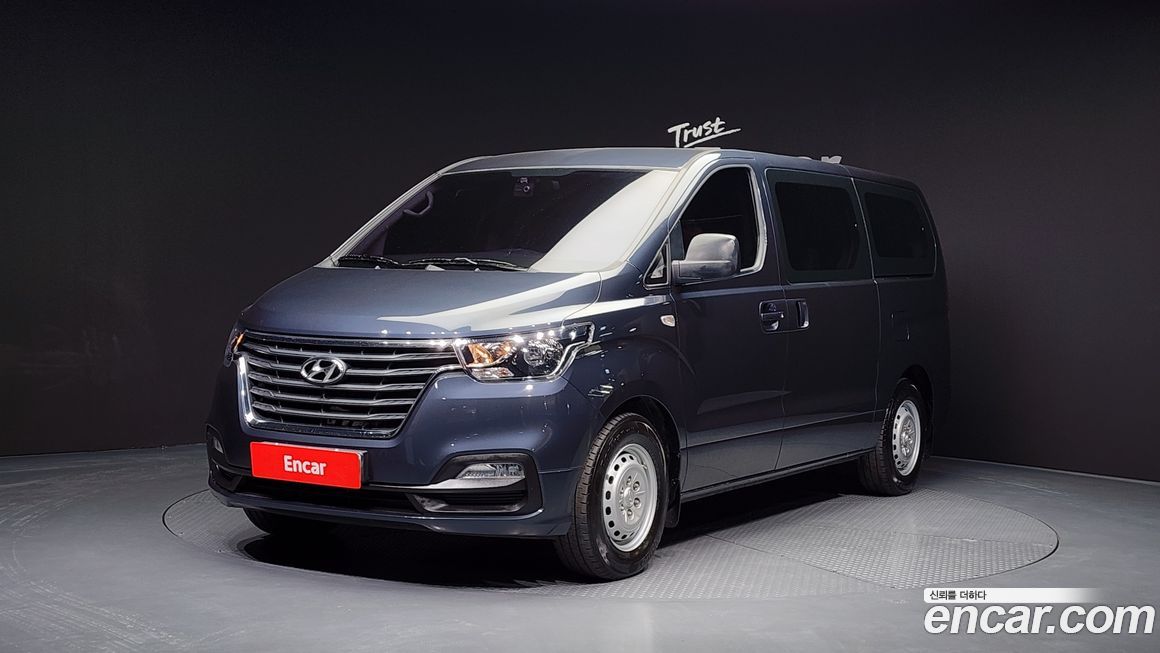 Hyundai Starex 2019
