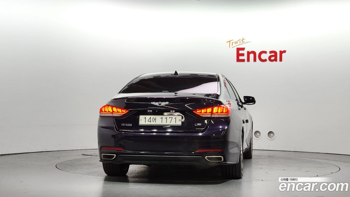 Hyundai Genesis 2014