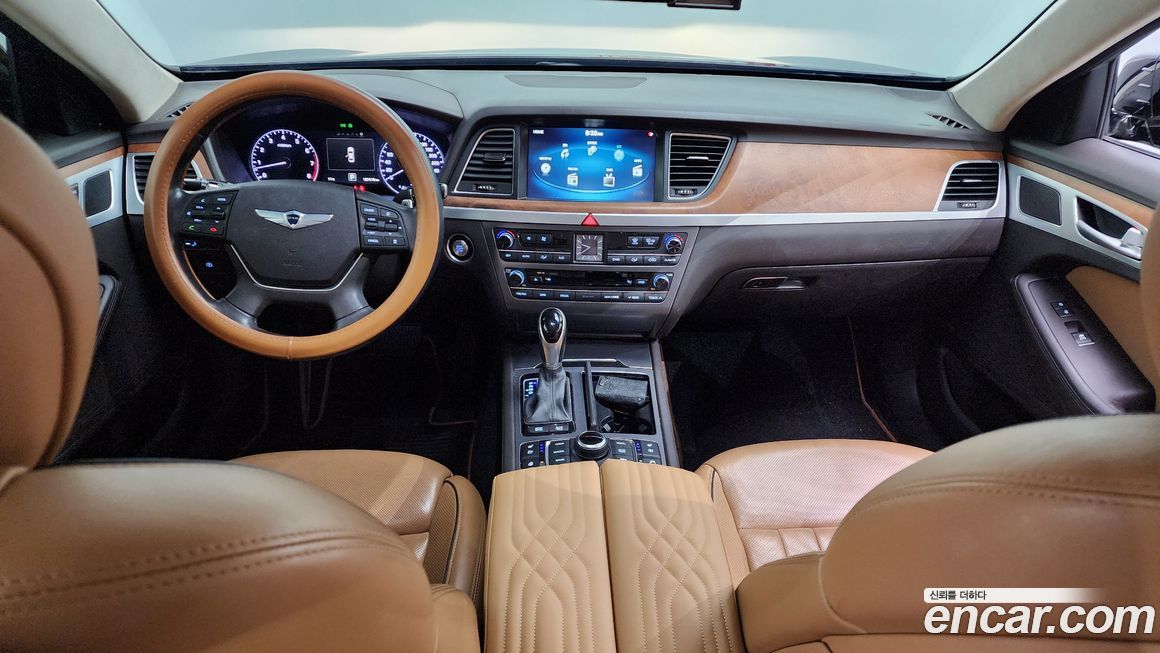 Hyundai Genesis 2014