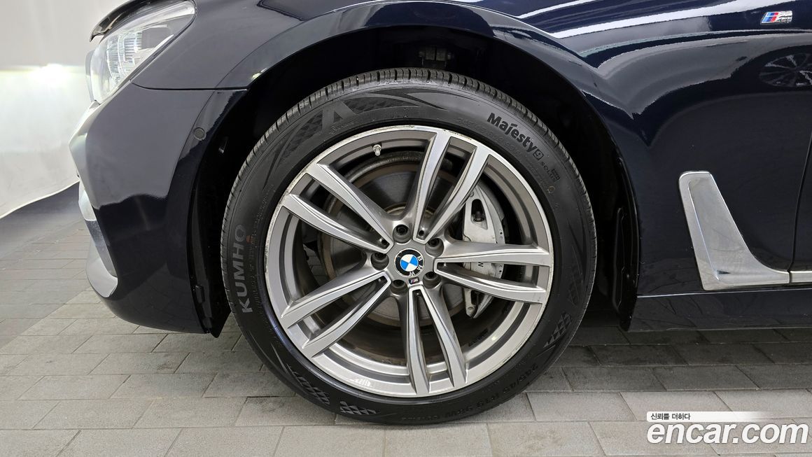 BMW 7-Series 2018