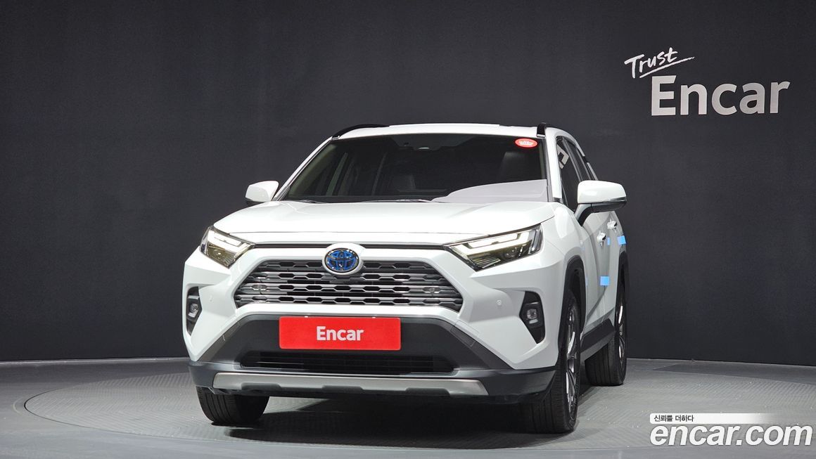 Toyota RAV4 2024