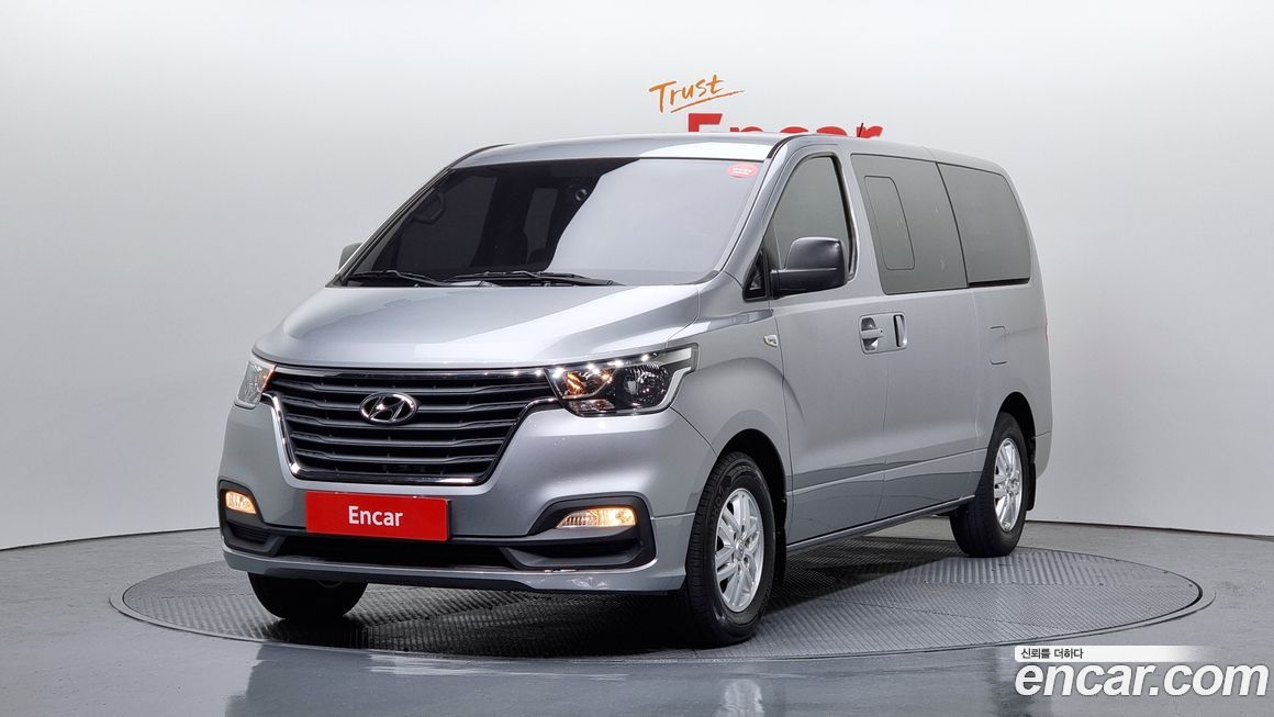 Hyundai Starex 2019