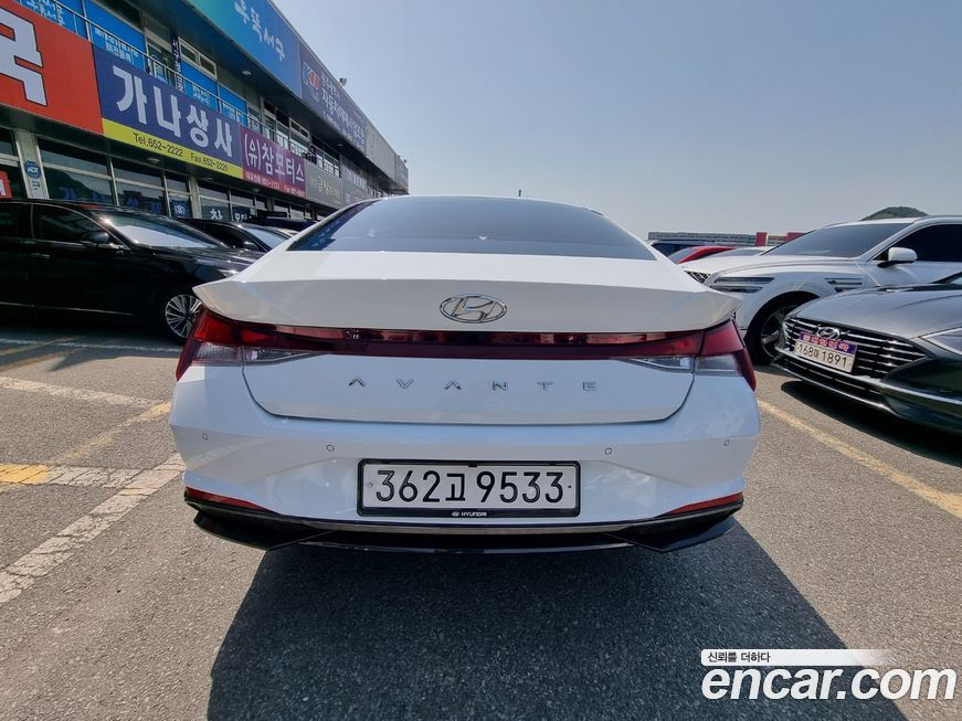 Hyundai AVANTE 2021