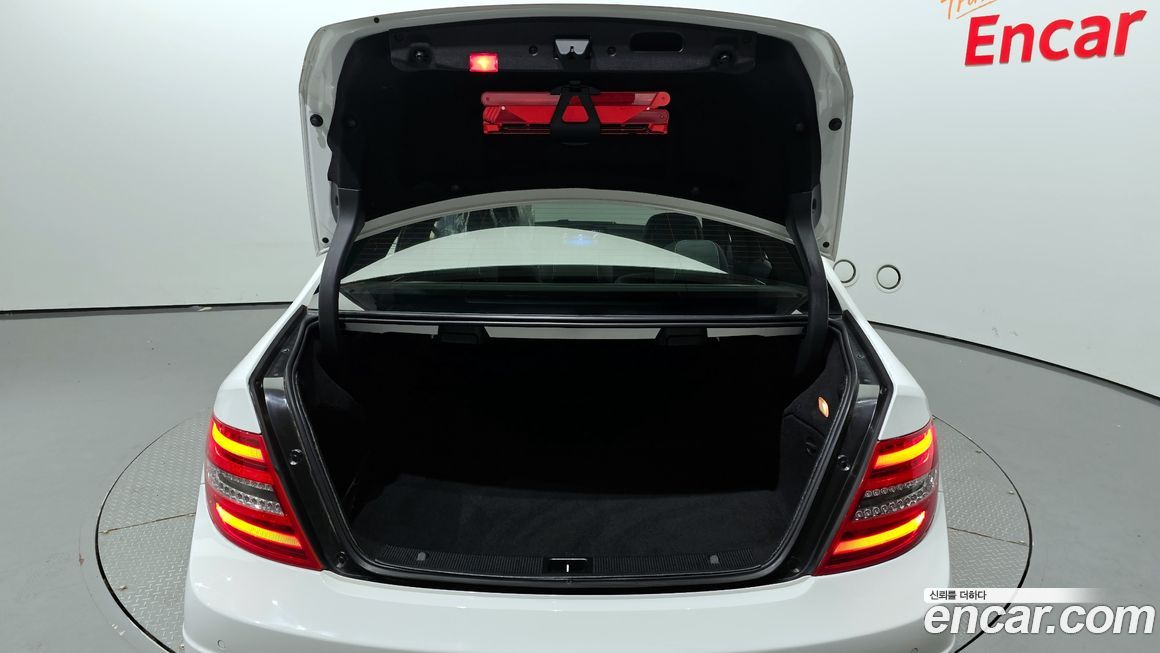 Mercedes-Benz C-Class 2014