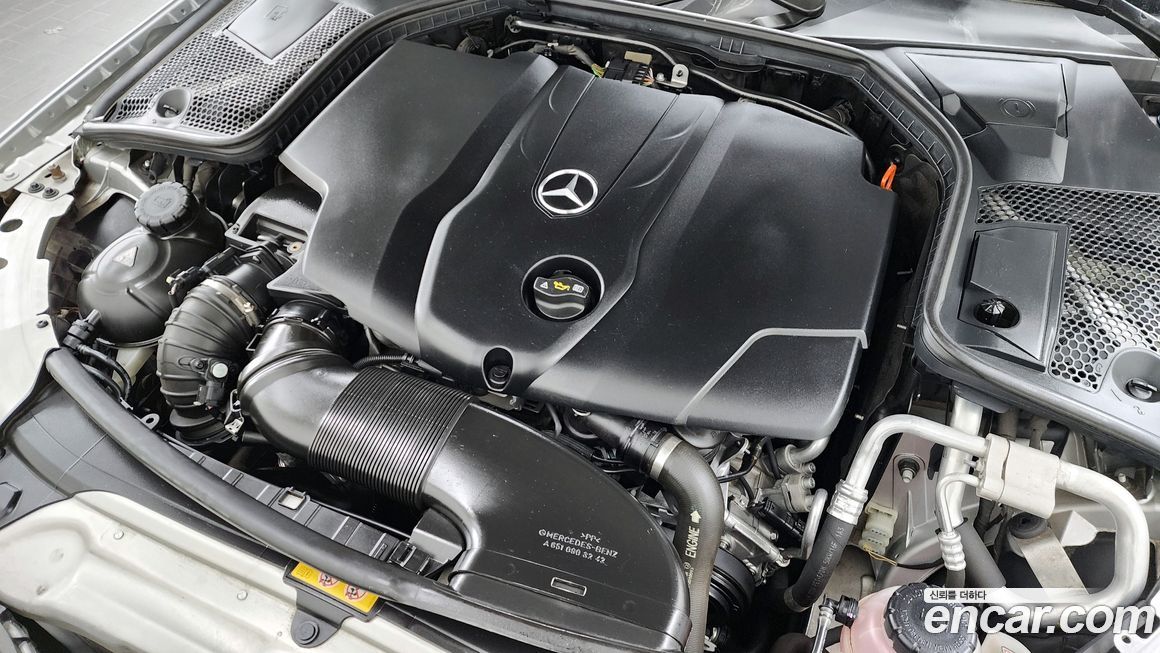 Mercedes-Benz C-Class 2017