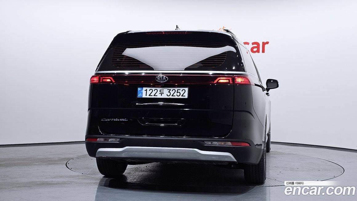 Kia Canival 2021