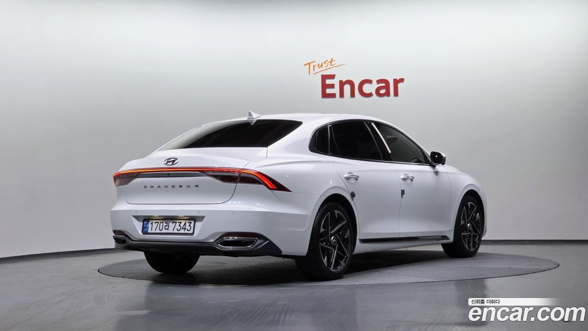 Hyundai Grandeur 2022