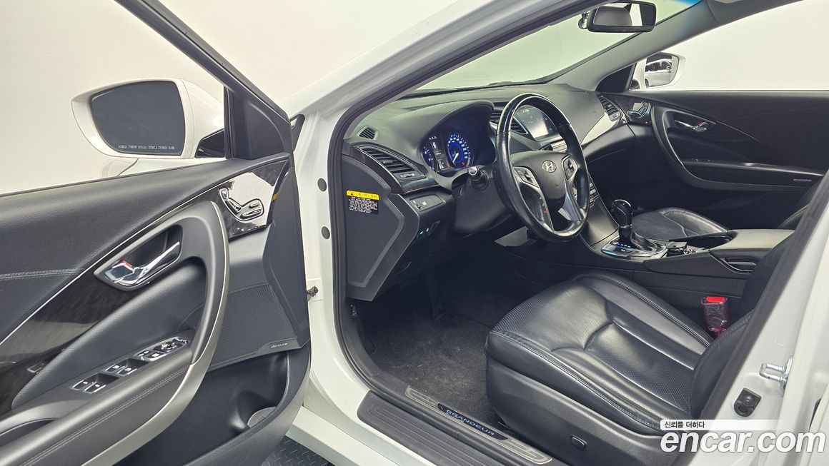 Hyundai Grandeur 2015