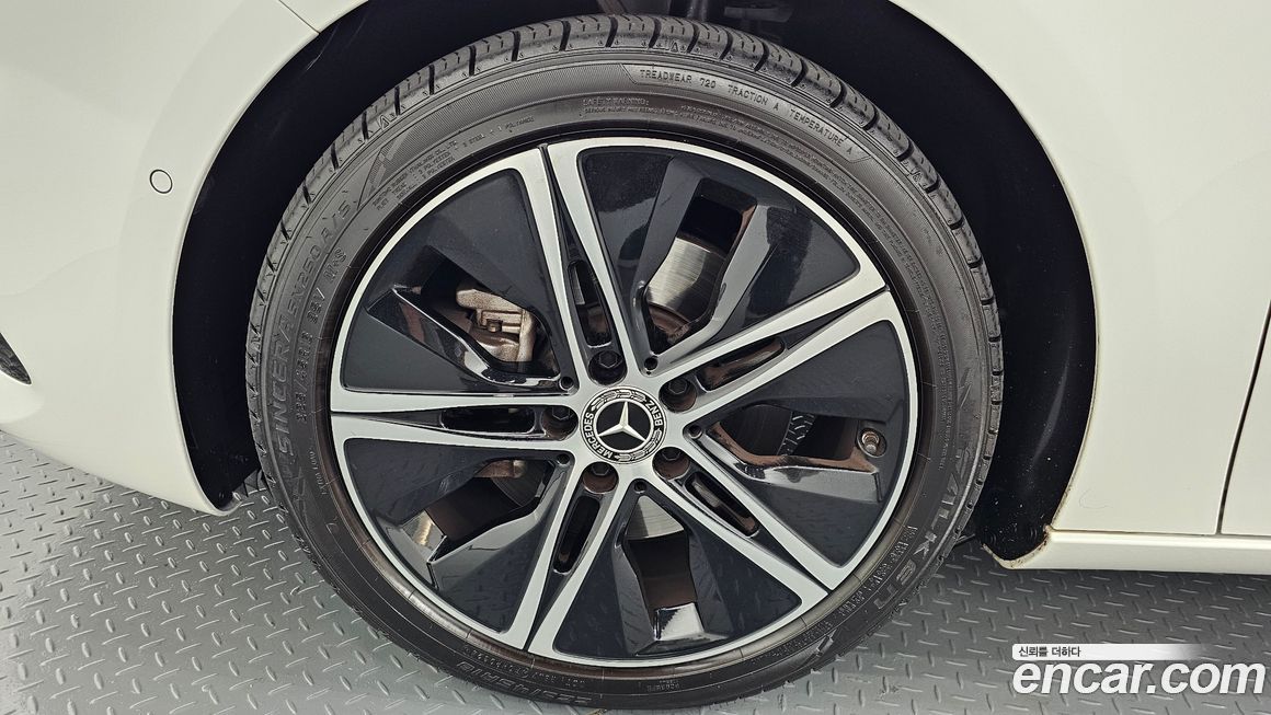 Mercedes-Benz A-Class 2024