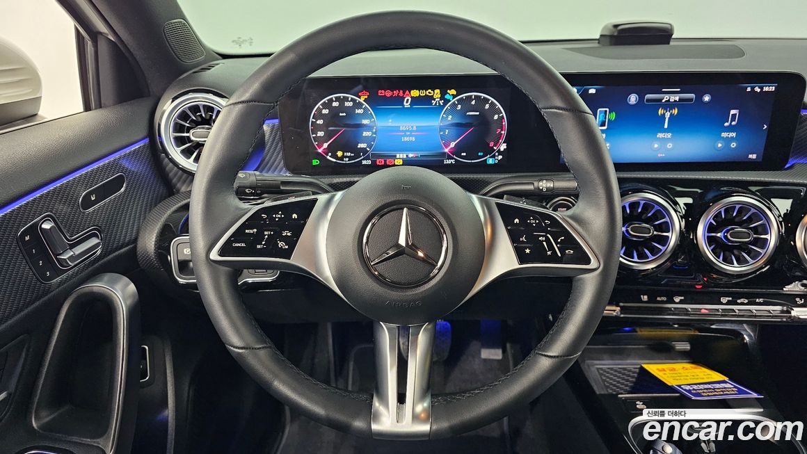 Mercedes-Benz A-Class 2024