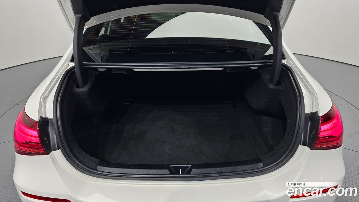 Mercedes-Benz A-Class 2024