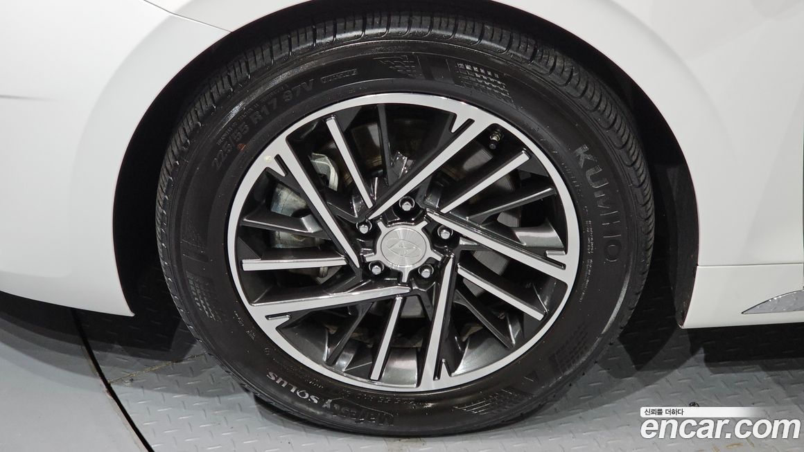 Hyundai Grandeur 2021