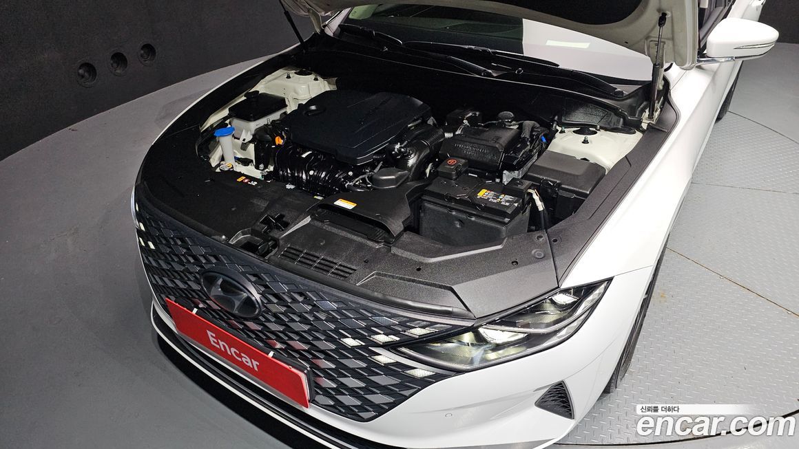 Hyundai Grandeur 2021