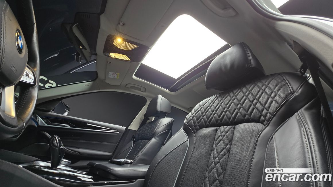 BMW 5-Series 2021