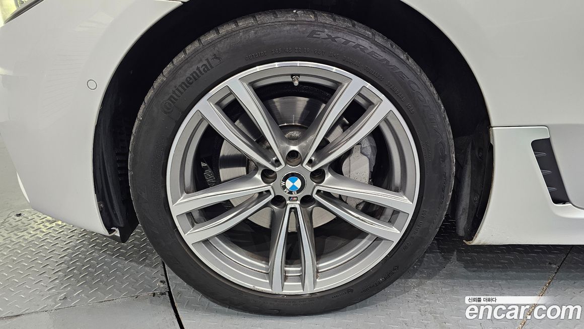 BMW Gran Turismo 2020